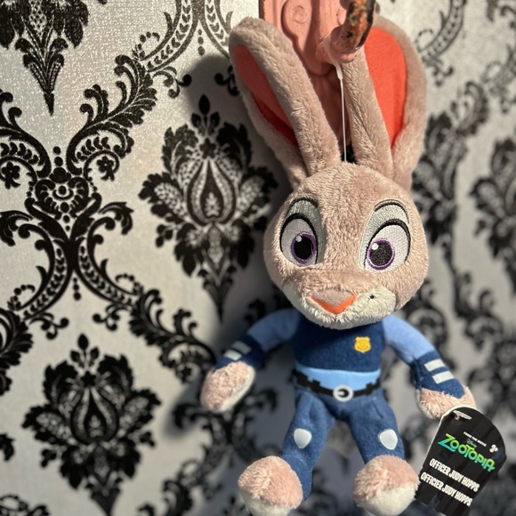 Zootopia stuffies - Picture 7 of 9